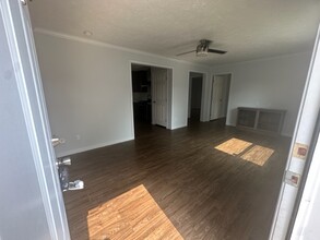 15 Mary Dr in Lansing, MI - Building Photo - Building Photo