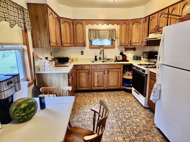 826 Holt Rd in Plainfield, VT - Building Photo - Building Photo