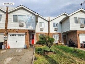 336 Howe Ave in Bronx, NY - Building Photo