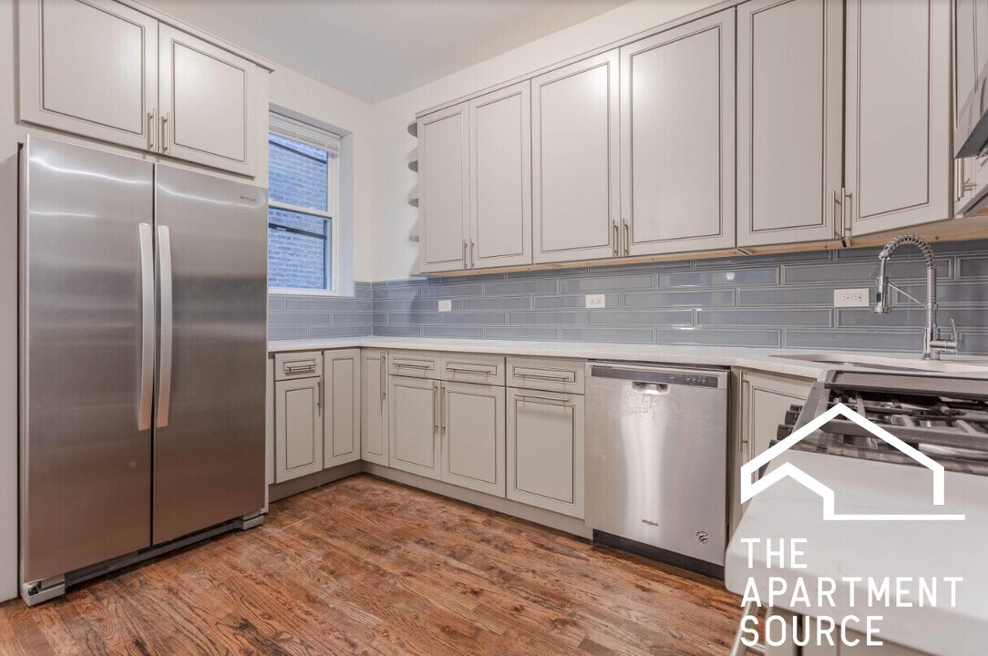 1420 N Talman Ave, Unit 1 in Chicago, IL - Building Photo