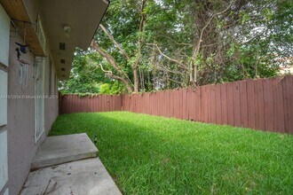 163 NE 76th St in Miami, FL - Building Photo - Building Photo