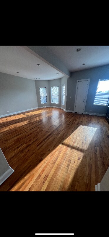 4927 N Winthrop Ave in Chicago, IL - Building Photo - Building Photo