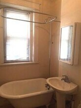 1665 Commonwealth Ave in Boston, MA - Building Photo - Building Photo