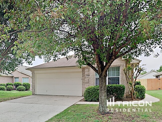 1145 Boxwood Dr in Crowley, TX - Building Photo - Building Photo