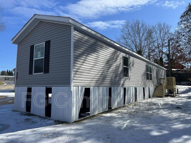 1815 Conley Rd in Morganton, NC - Building Photo - Building Photo