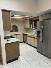 1520 Vía De Roma in Green Valley, AZ - Building Photo - Building Photo