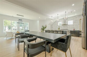 34 Candler Rd NE in Atlanta, GA - Building Photo - Building Photo