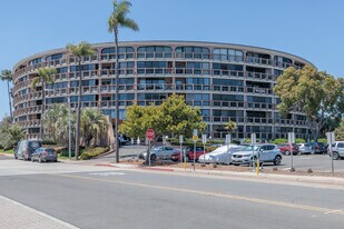 Le Rondelet Condominiums in San Diego, CA - Building Photo