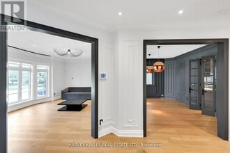 737 Woburn Ave in Toronto, ON - Building Photo - Building Photo