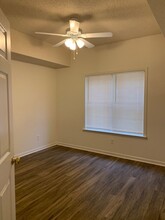 4616M McClelland Dr in Wilmington, NC - Foto de edificio - Building Photo