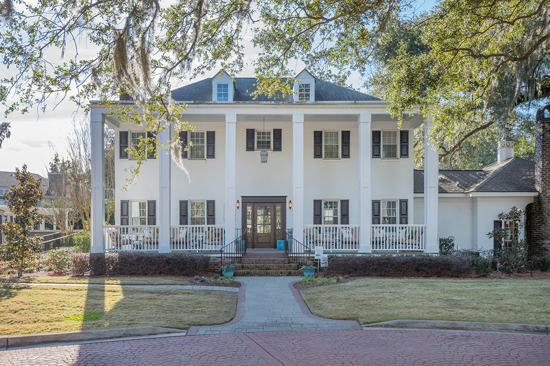 The Avenues of West Ashley in Charleston, SC - Building Photo