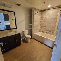 11405 Chandler Blvd in North Hollywood, CA - Building Photo