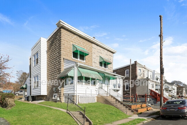 222 Worrilow St in Linwood, PA - Building Photo - Building Photo