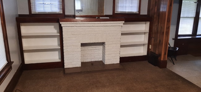 922 Baughman St in Akron, OH - Foto de edificio - Building Photo