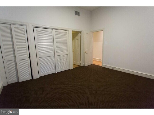 510 Spruce St in Philadelphia, PA - Building Photo - Building Photo