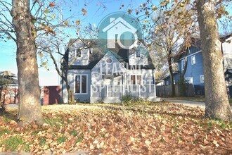 611 S Ponca Ave in Norman, OK - Building Photo - Building Photo