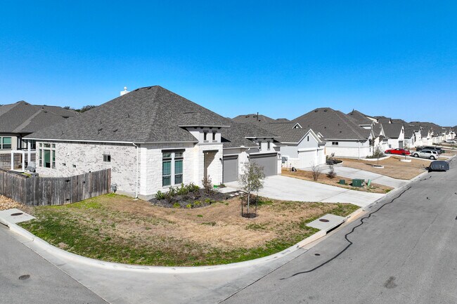 Skyridge in Austin, TX - Building Photo - Building Photo