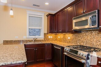 3851 N Southport Ave-Unit -4 in Chicago, IL - Building Photo - Building Photo