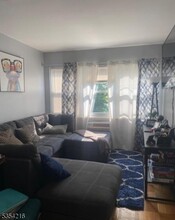 100 Luttgen Pl in Linden, NJ - Building Photo - Building Photo