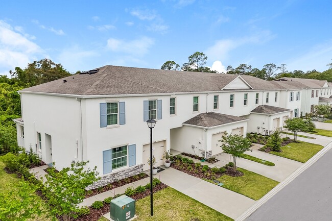 30 Calle Grande St in Ormond Beach, FL - Building Photo - Building Photo