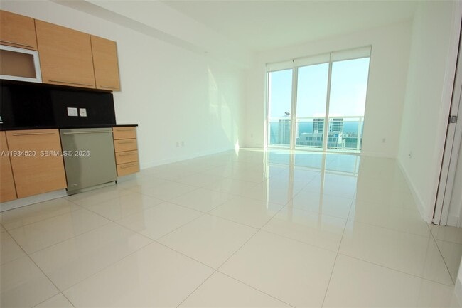 property at 950 Brickell Bay Dr