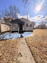 13717 Keal St in Detroit, MI - Building Photo