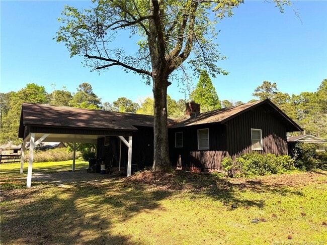 403 B T Rd in Lumberton, NC - Building Photo - Building Photo
