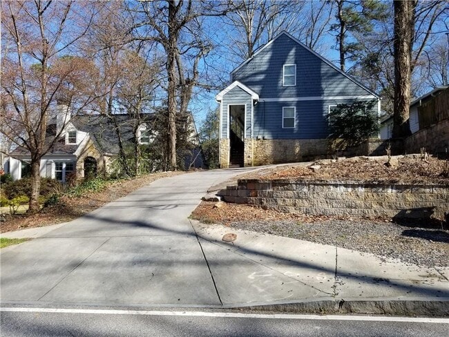 property at 2091 Northside Dr NW
