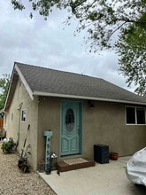 4555 Sycamore Rd in Atascadero, CA - Building Photo - Building Photo