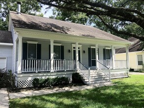 103 Woods Dr in Madisonville, LA - Building Photo - Building Photo