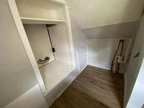 3 Cross St, Unit 1 in West Paris, ME - Building Photo - Building Photo
