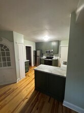 922 Jefferson St in Jefferson City, MO - Building Photo - Building Photo