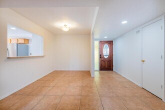 7113 Welton Dr NE in Albuquerque, NM - Building Photo - Building Photo