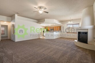 905 Loma Pinon Loop in Rio Rancho, NM - Building Photo - Building Photo
