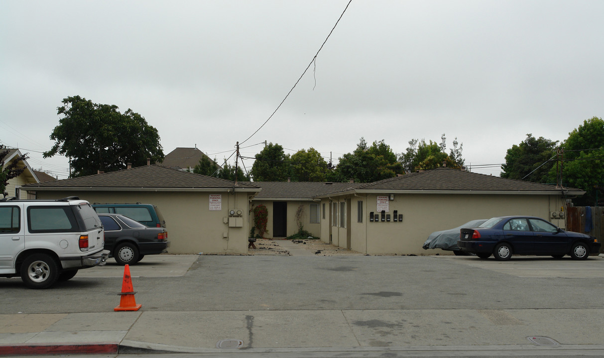 569 Rodriguez St in Watsonville, CA - Building Photo