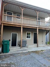 211 N George St. in Charles Town, WV - Building Photo - Building Photo
