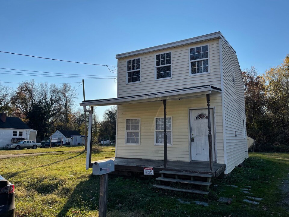 4002 Delmont St in Richmond, VA - Building Photo