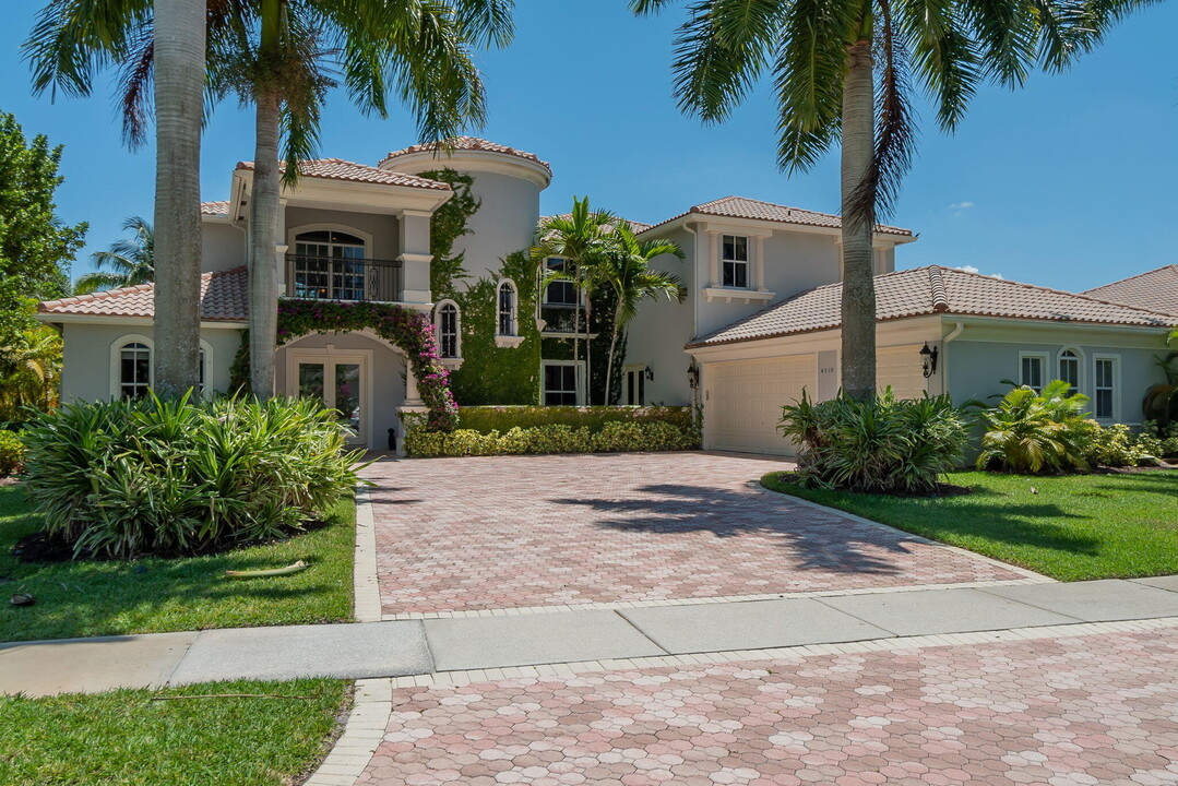 4510 Island Reef Dr in Wellington, FL - Building Photo