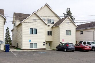 1609 E Hartson Ave, Unit Apt 3 in Spokane, WA - Foto de edificio - Building Photo