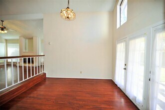 2206 Greencove Ln in Sugar Land, TX - Building Photo - Building Photo
