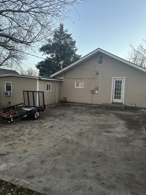 803 Cedar St in Perry, OK - Building Photo - Building Photo