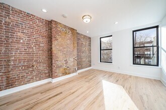 230 Willow Ave in Hoboken, NJ - Building Photo - Building Photo