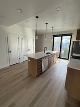 43 N 100 E in American Fork, UT - Building Photo - Building Photo