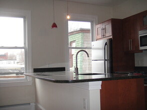 12 Wensley St, Unit #2 in Boston, MA - Building Photo - Building Photo