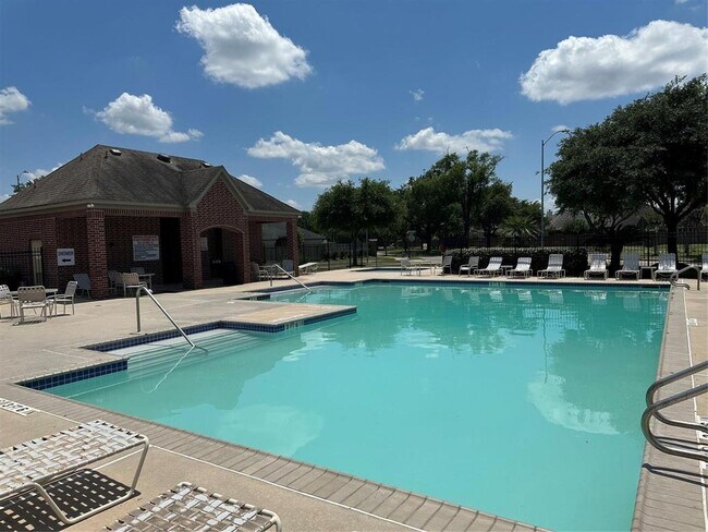 5526 Stoneridge Ct in Rosenberg, TX - Building Photo - Building Photo