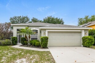 10217 Dovehill Ln in Clermont, FL - Building Photo