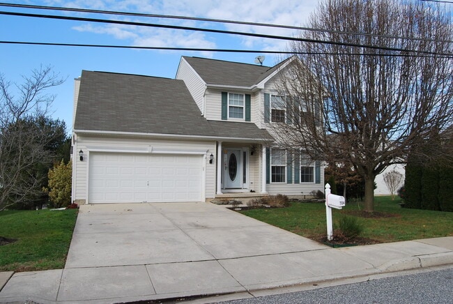 property at 704 Henderson Rd