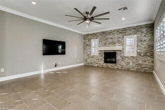 11227 Applevale Ct in Las Vegas, NV - Building Photo - Building Photo