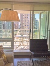 535 Smithe St in Vancouver, BC - Building Photo - Building Photo