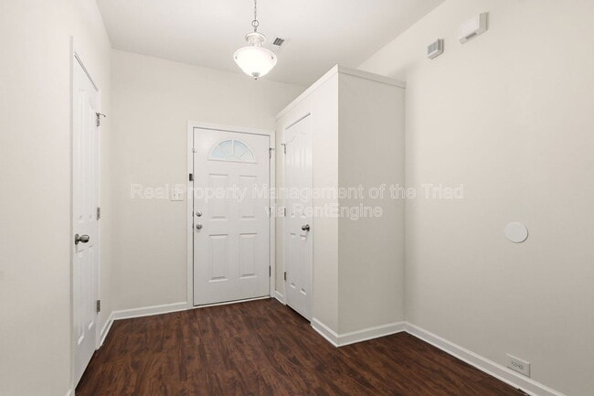 5472 Shirley Jean Ct in Winston-Salem, NC - Building Photo - Building Photo